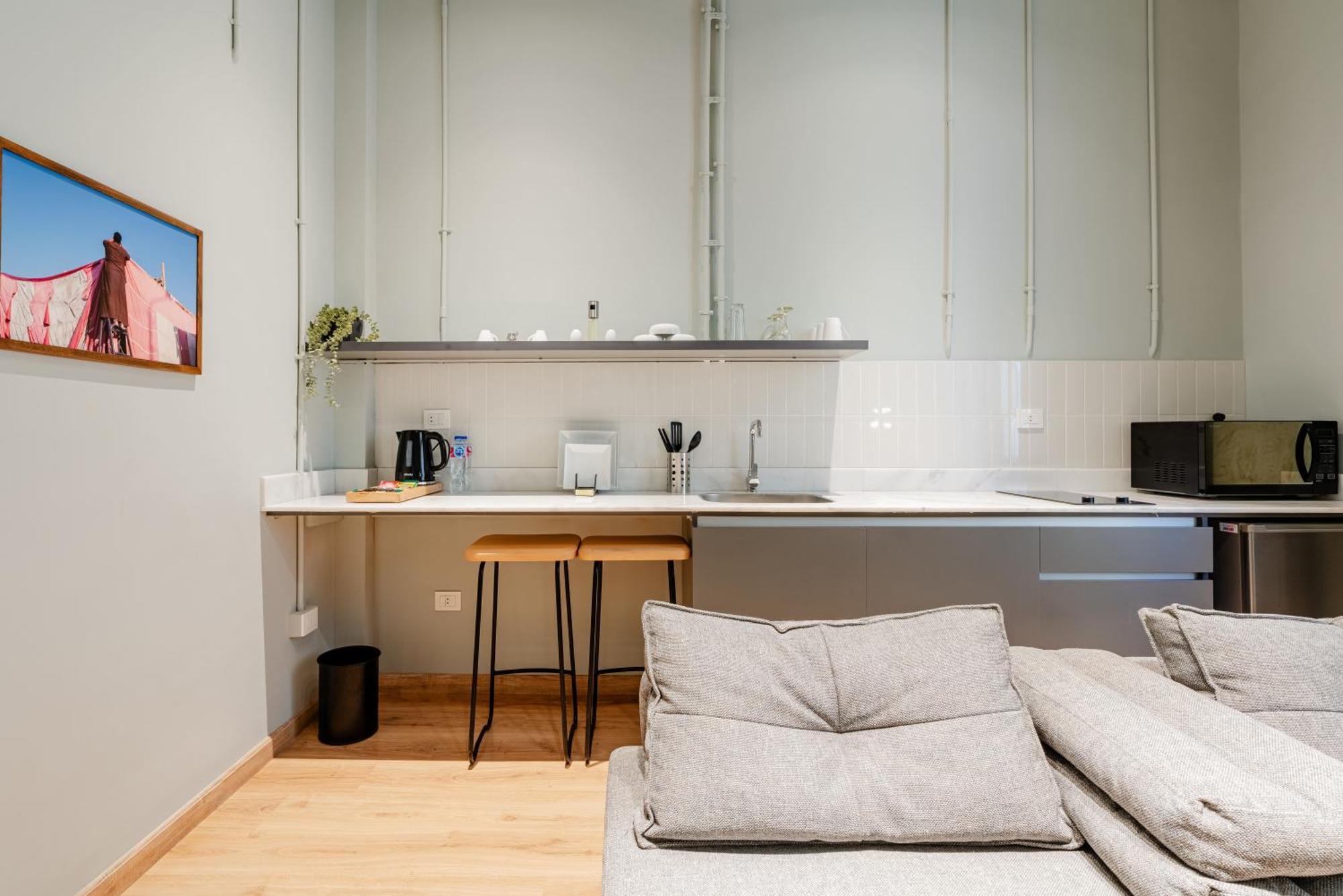 Grey L Studio Apartments Downtown Alexandria Menasce House エクステリア 写真